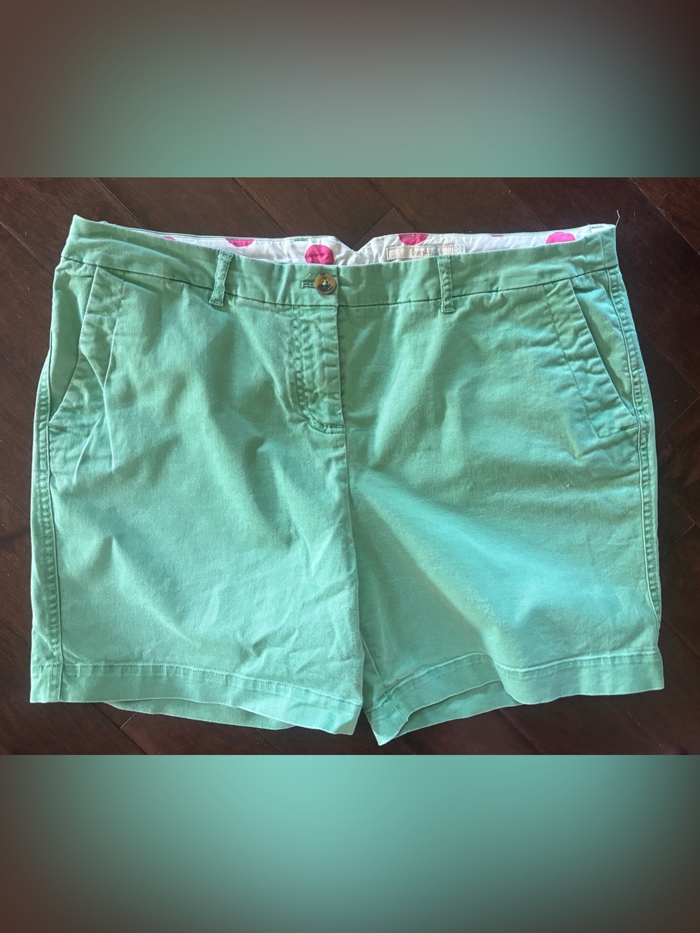 Boden 6” Women’s Sunwashed Green Chino  Shorts Size 12 Coastal Preppy